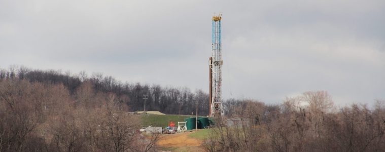 natural gas well fracking