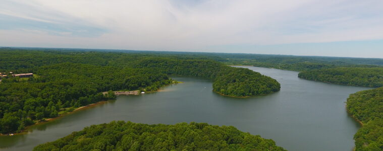 Aerial photo of the lake at Salt Fork State Park